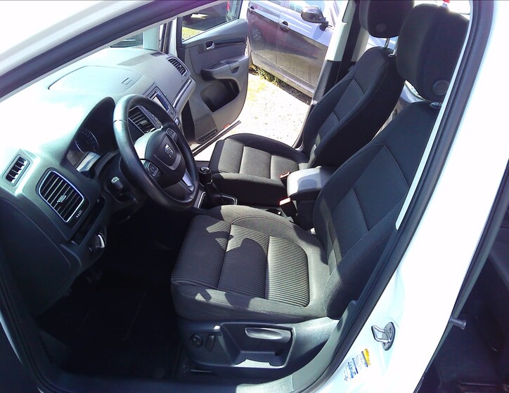 Seat Alhambra 8
