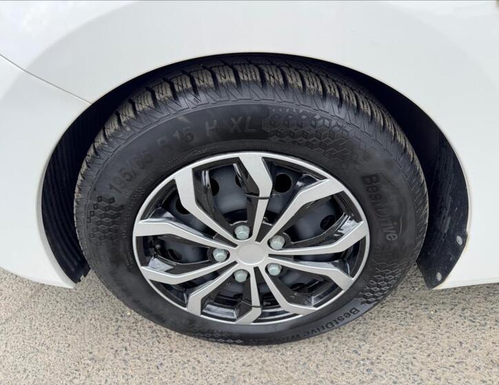 Hyundai i30 23
