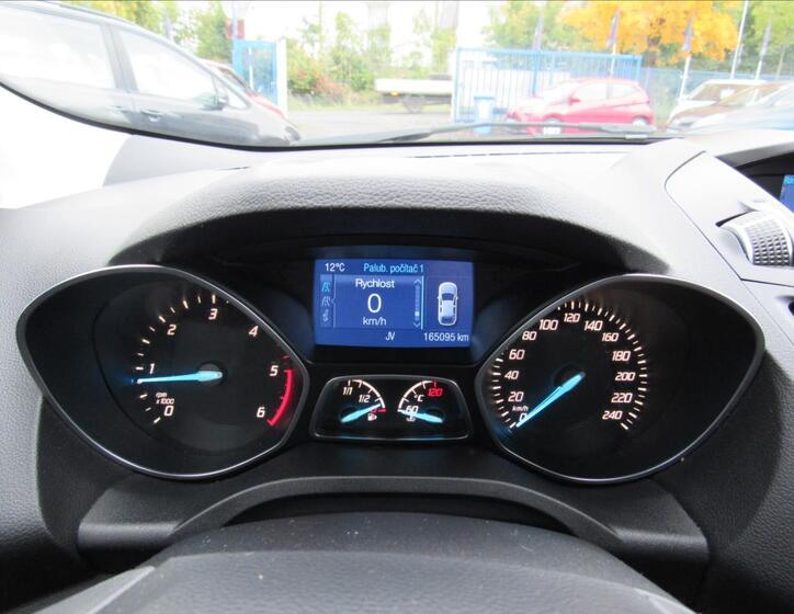 Ford Kuga 13