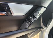 Mercedes-Benz Třídy C 25