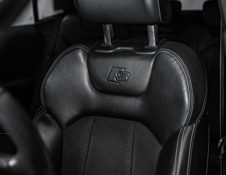 Audi SQ8 21
