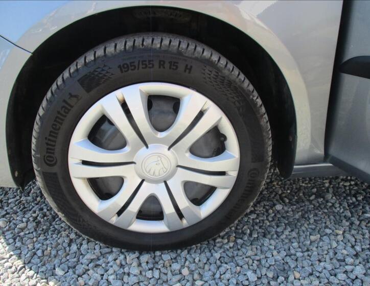 Škoda Roomster 26