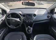Hyundai i10 8