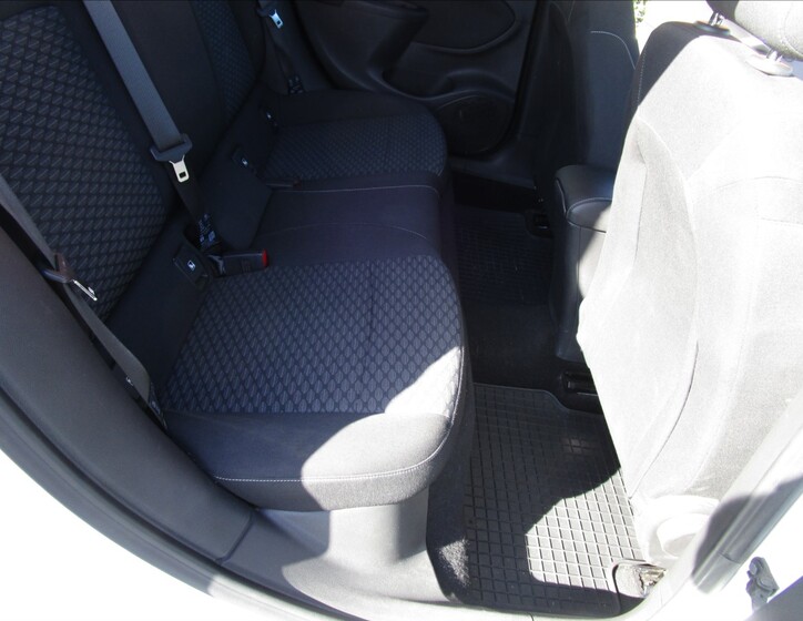 Opel Astra 24