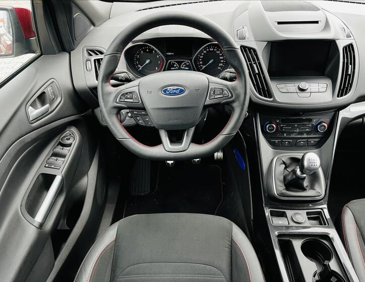 Ford Kuga 13