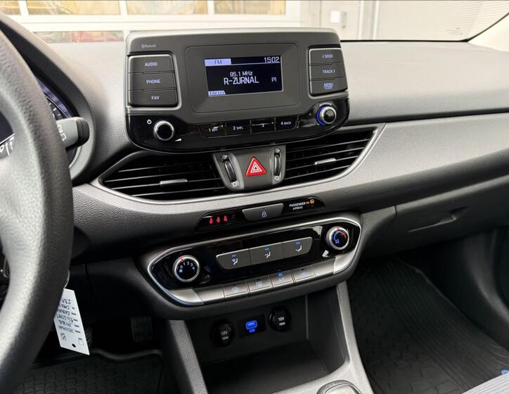 Hyundai i30 14