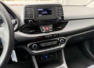 Hyundai i30 14