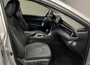 Toyota Camry 7