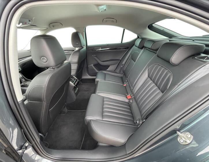 Škoda Superb 17