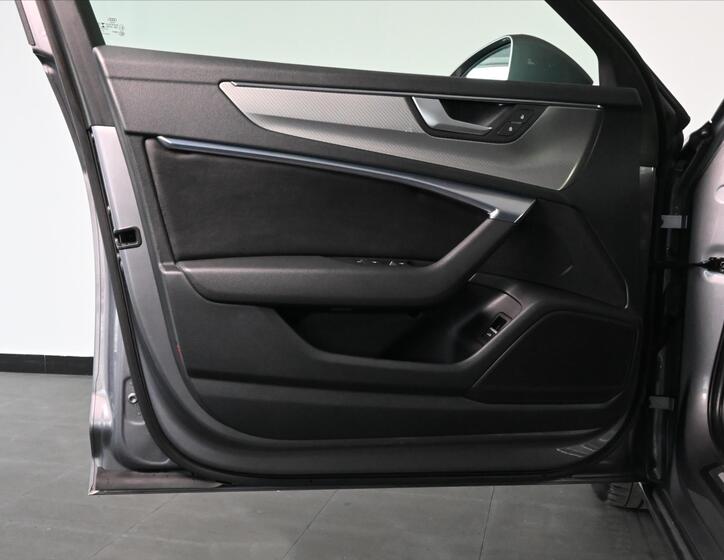 Audi A6 27