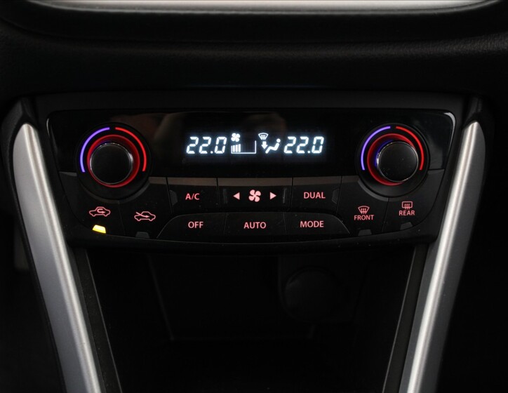 Suzuki SX4 S-Cross 11