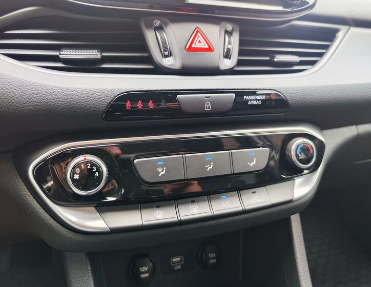 Hyundai i30 15