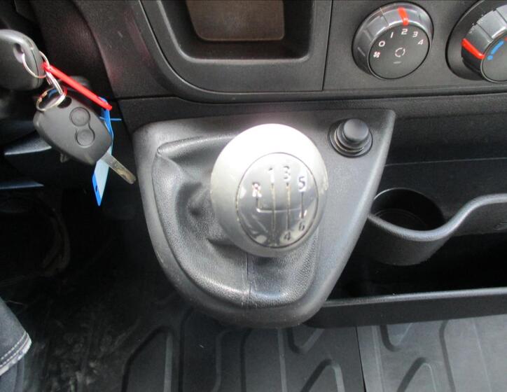 Renault Master 13
