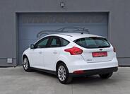Ford Focus 7