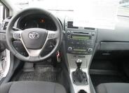 Toyota Avensis 16