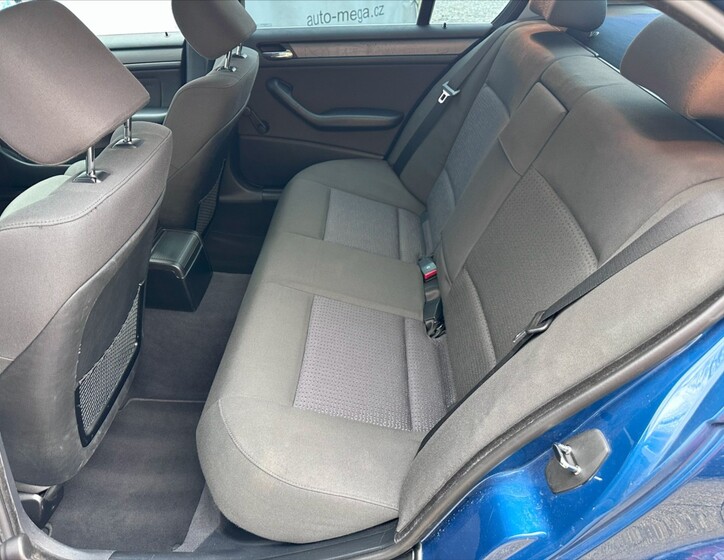 BMW Řada 3 11