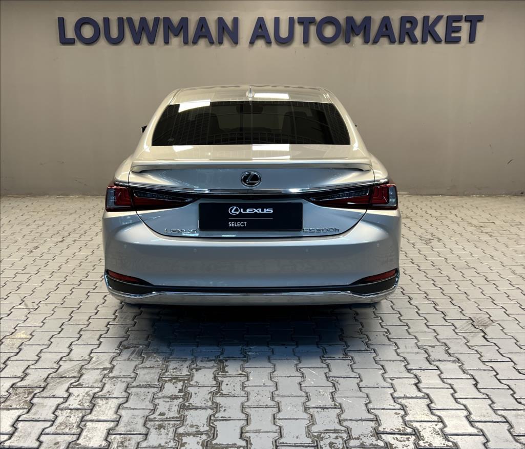 Lexus ES 300