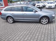 Škoda Superb 8