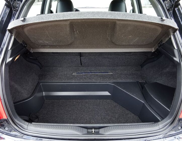 Toyota Auris 21