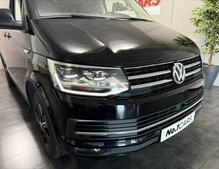 Volkswagen Multivan 29