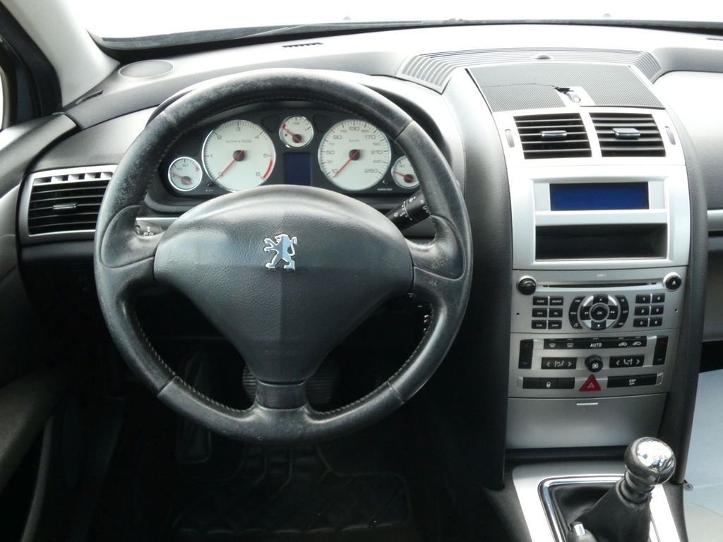 Peugeot 407