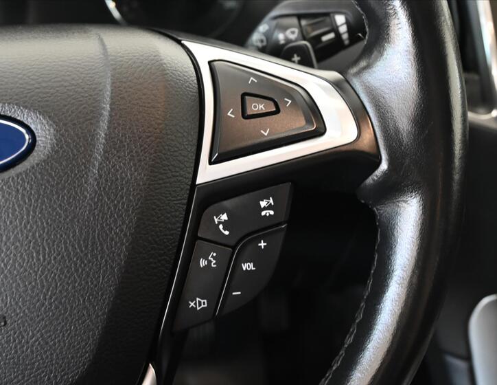 Ford S-MAX 18