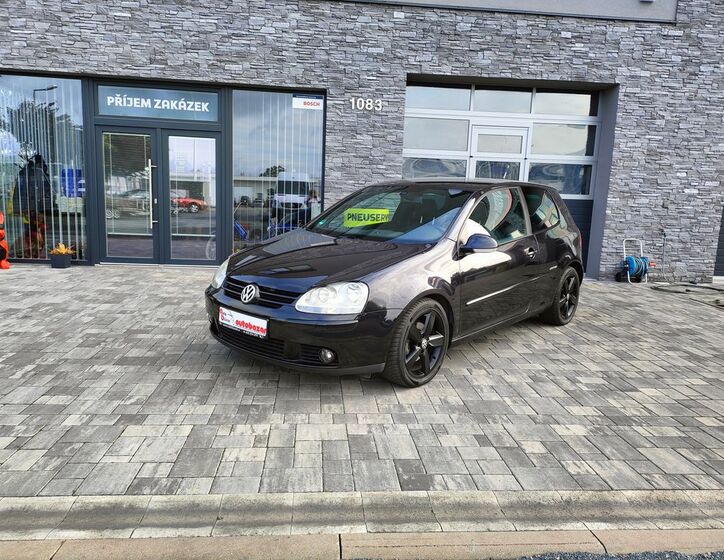 Volkswagen Golf 13