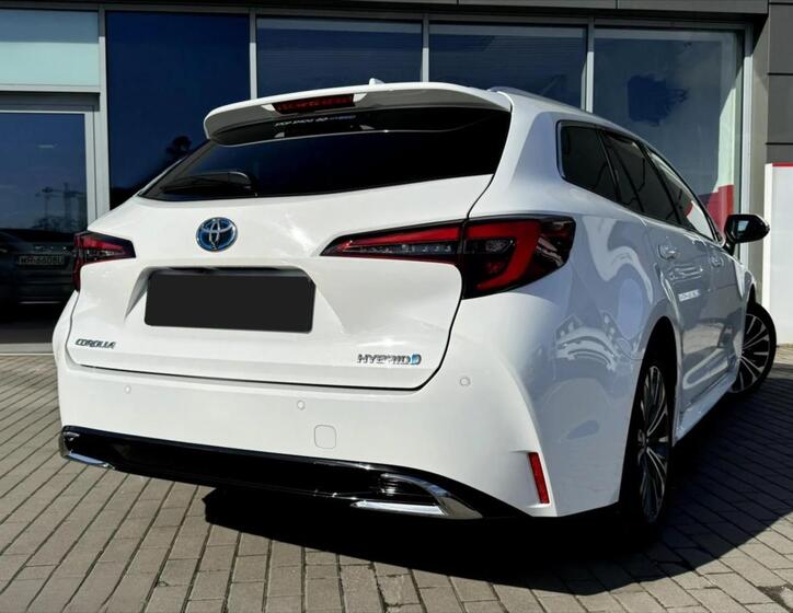Toyota Corolla 9