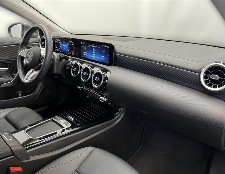 Mercedes-Benz CLA 14