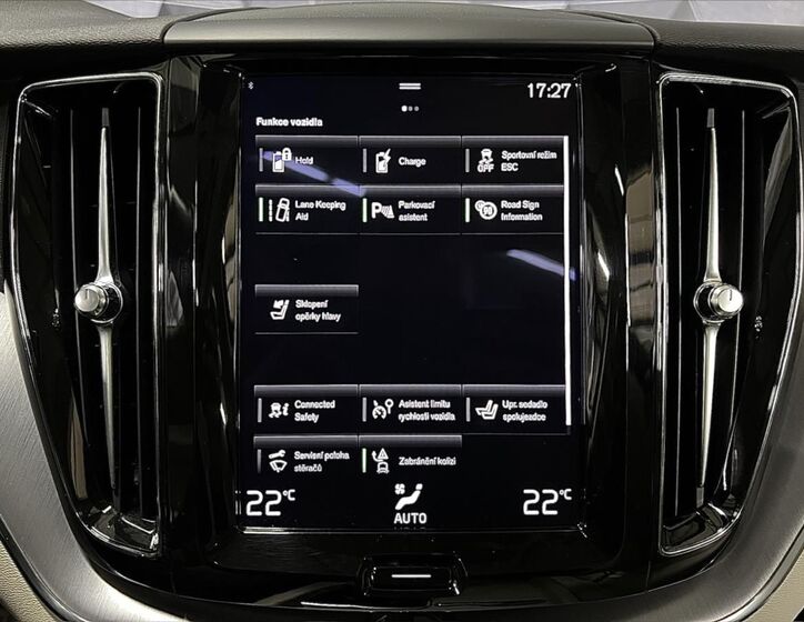 Volvo XC60 22