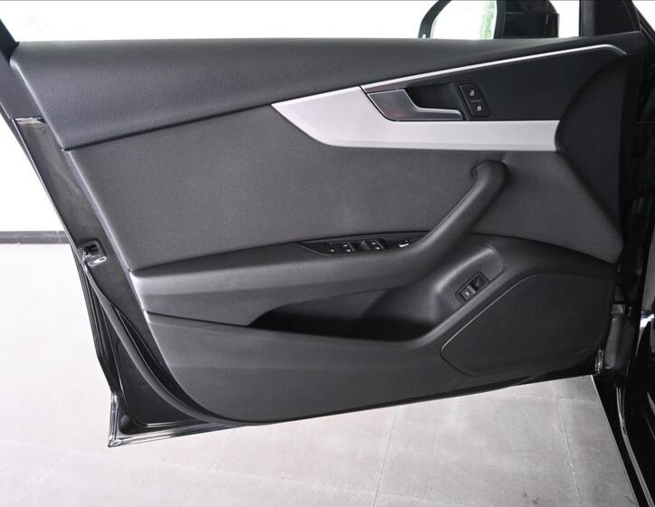 Audi A4 24