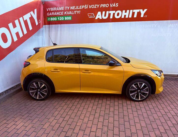Peugeot 208 6