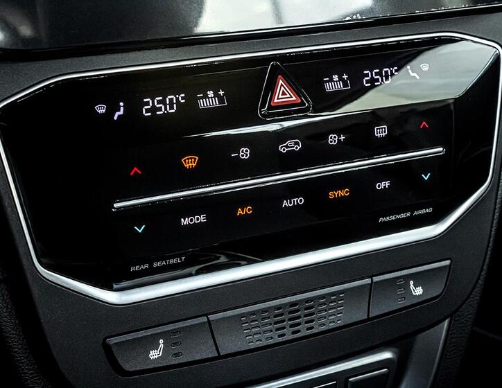 SsangYong Tivoli 14