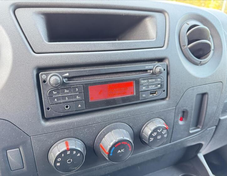Renault Master 19