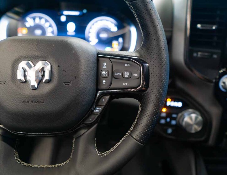Dodge RAM 21