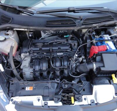 Ford Fiesta 12