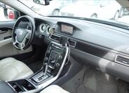 Volvo XC70 14
