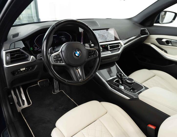 BMW Řada 3 11