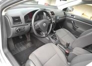 Volkswagen Golf 11