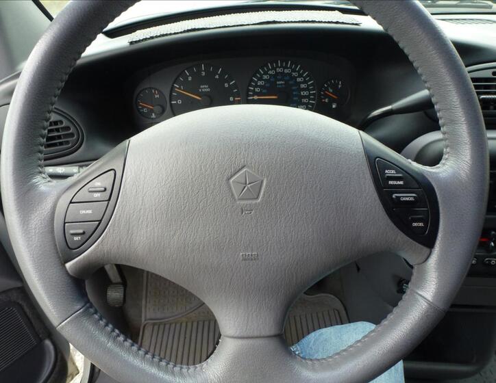 Dodge Grand Caravan 33