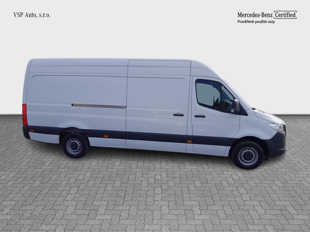 Mercedes-Benz Sprinter 6