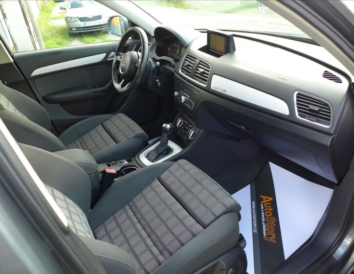 Audi Q3 35