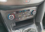 Ford Focus 27