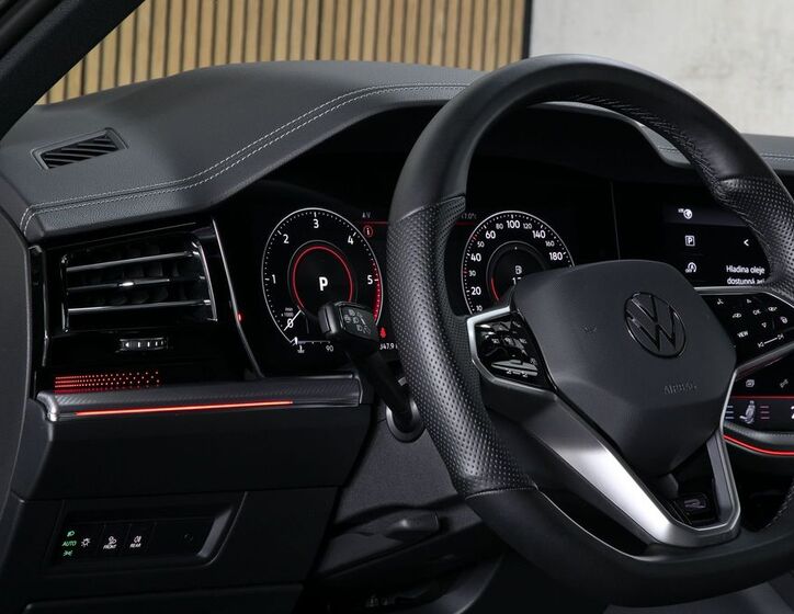 Volkswagen Touareg 17