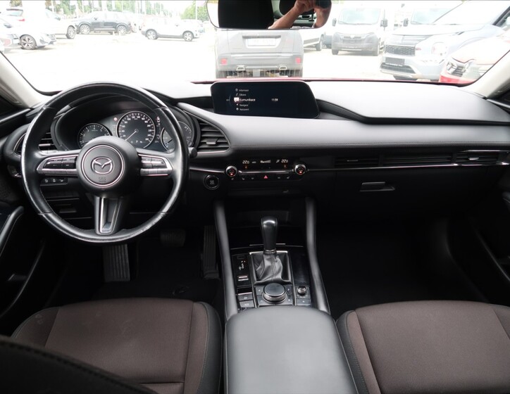 Mazda 3 12