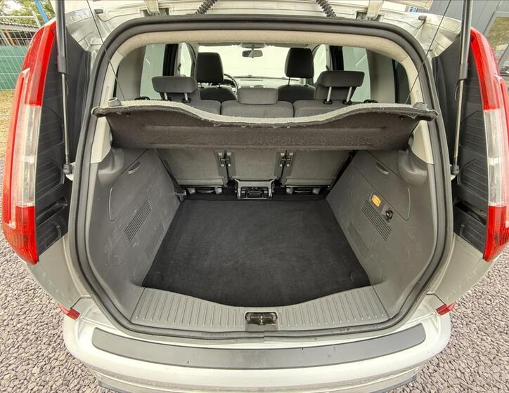 Ford C-MAX 16