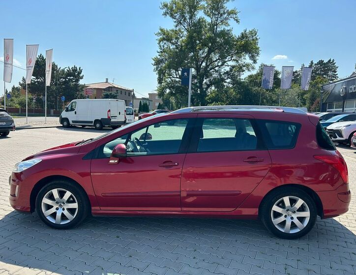 Peugeot 308 5