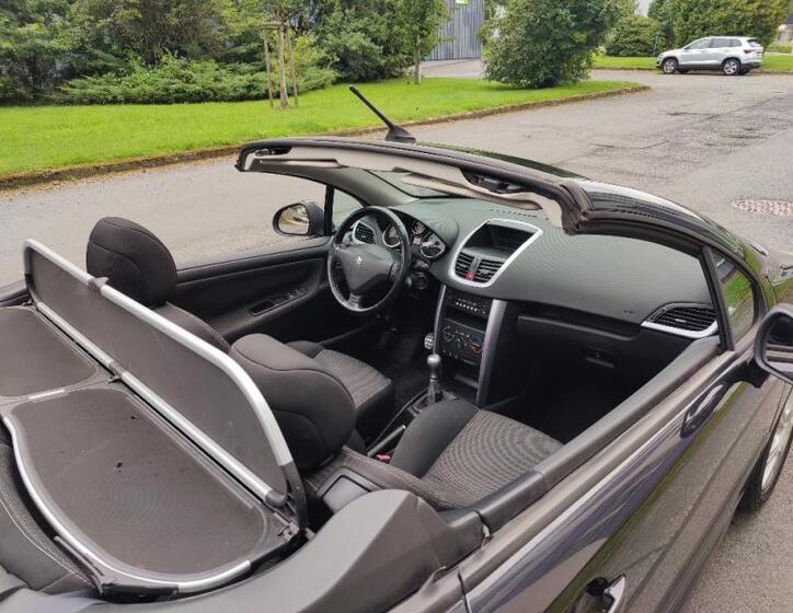 Peugeot 207 9