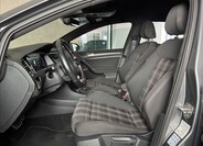 Volkswagen Golf 25