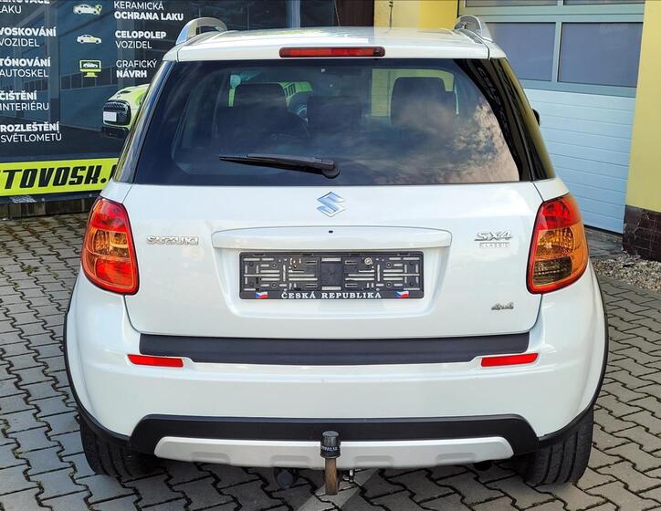 Suzuki SX4 11